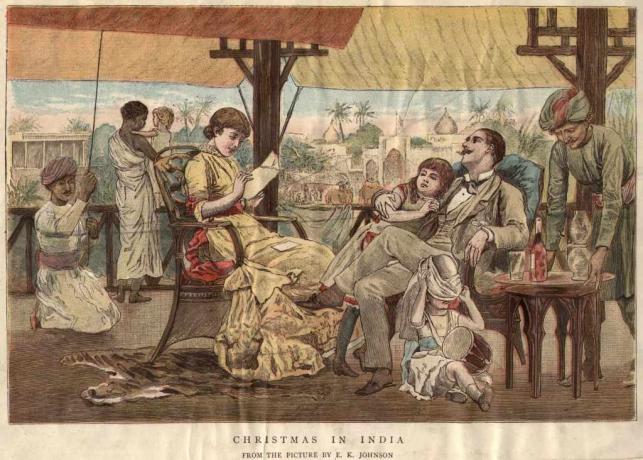 בערך 1900: משפחה בריטית שחוגגת את חג המולד בהודו.