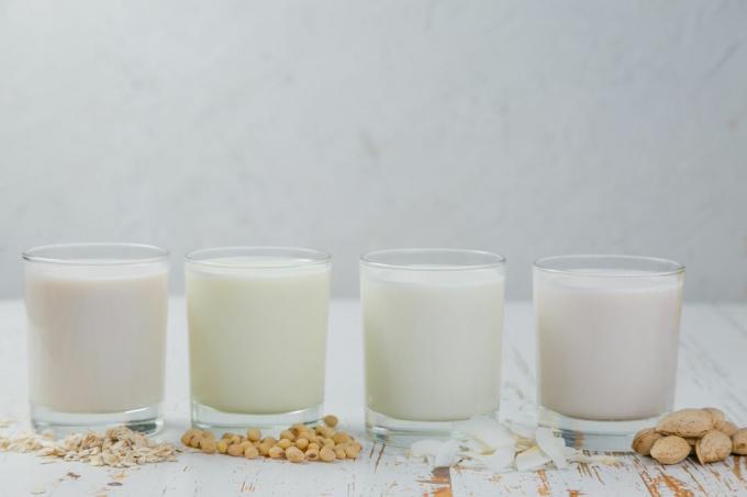 אלטרנטיבות חלב שאינו חלב בשורה