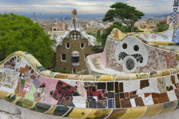 Parque Güell מאת אנטוני גאודי בברצלונה, ספרד